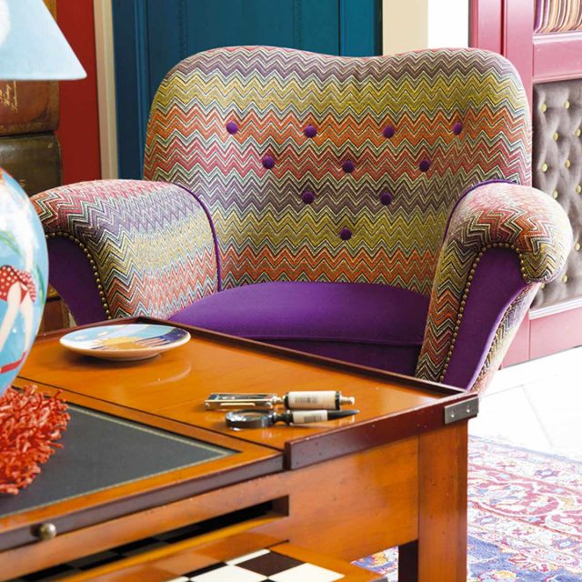 armchair - poltrona rivestita in tessuto Anemone